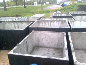 zbiorniki na gnojowicę podczas produkcji